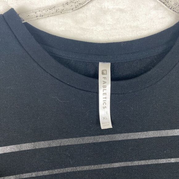 Fabletics Graphic Print Sweatshirt Women's Pullover, Long Sleeve, Black, XLarge - Picture 4 of 8